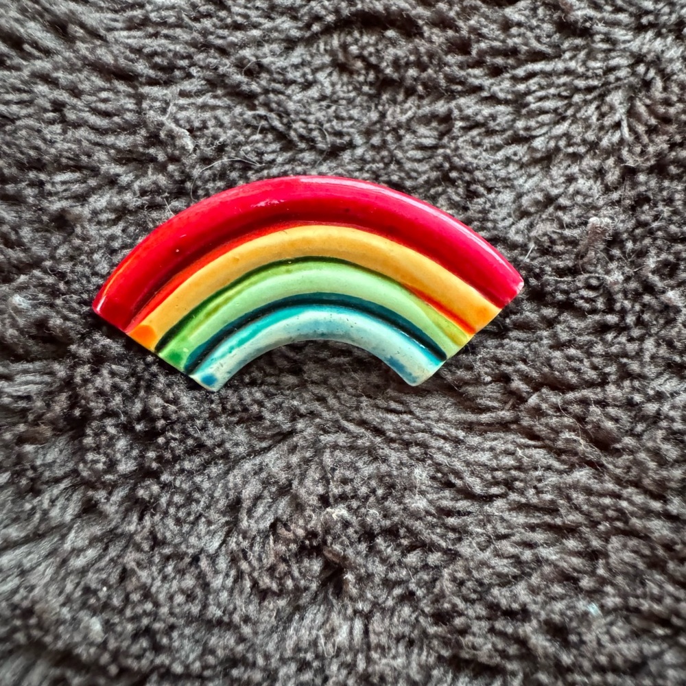 Bundle 3 for $10 vintage rainbow 🌈 pin.